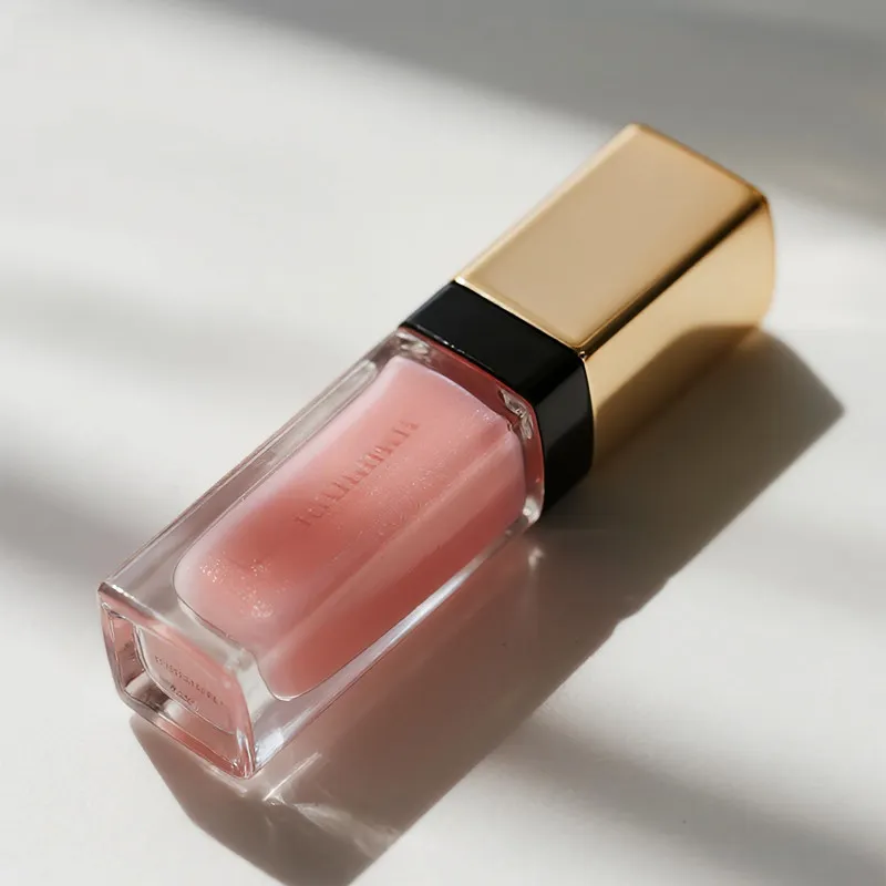 Lūpų blizgių reikmenys Kinijoje