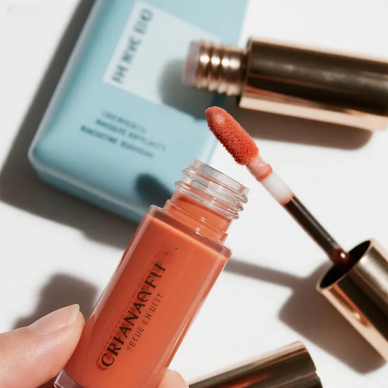 Privačios etiketės lūpų blizgis Kinijoje